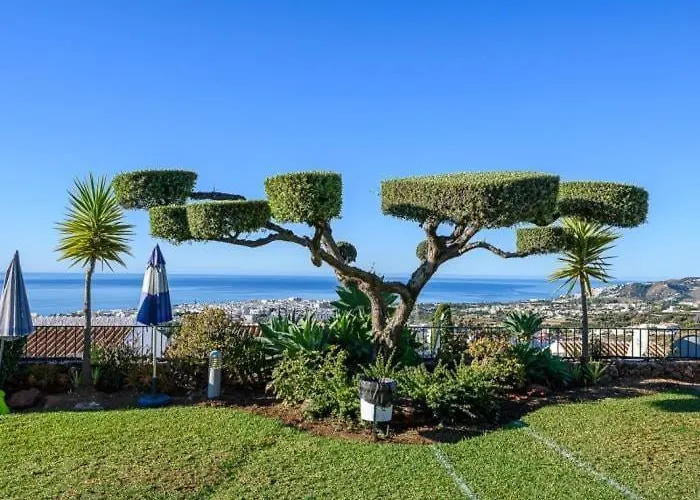 Mandarinos 2 Bedroom * ネルハ