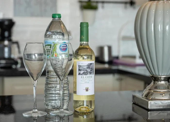 Mandarinos 2 Bedroom アパート *